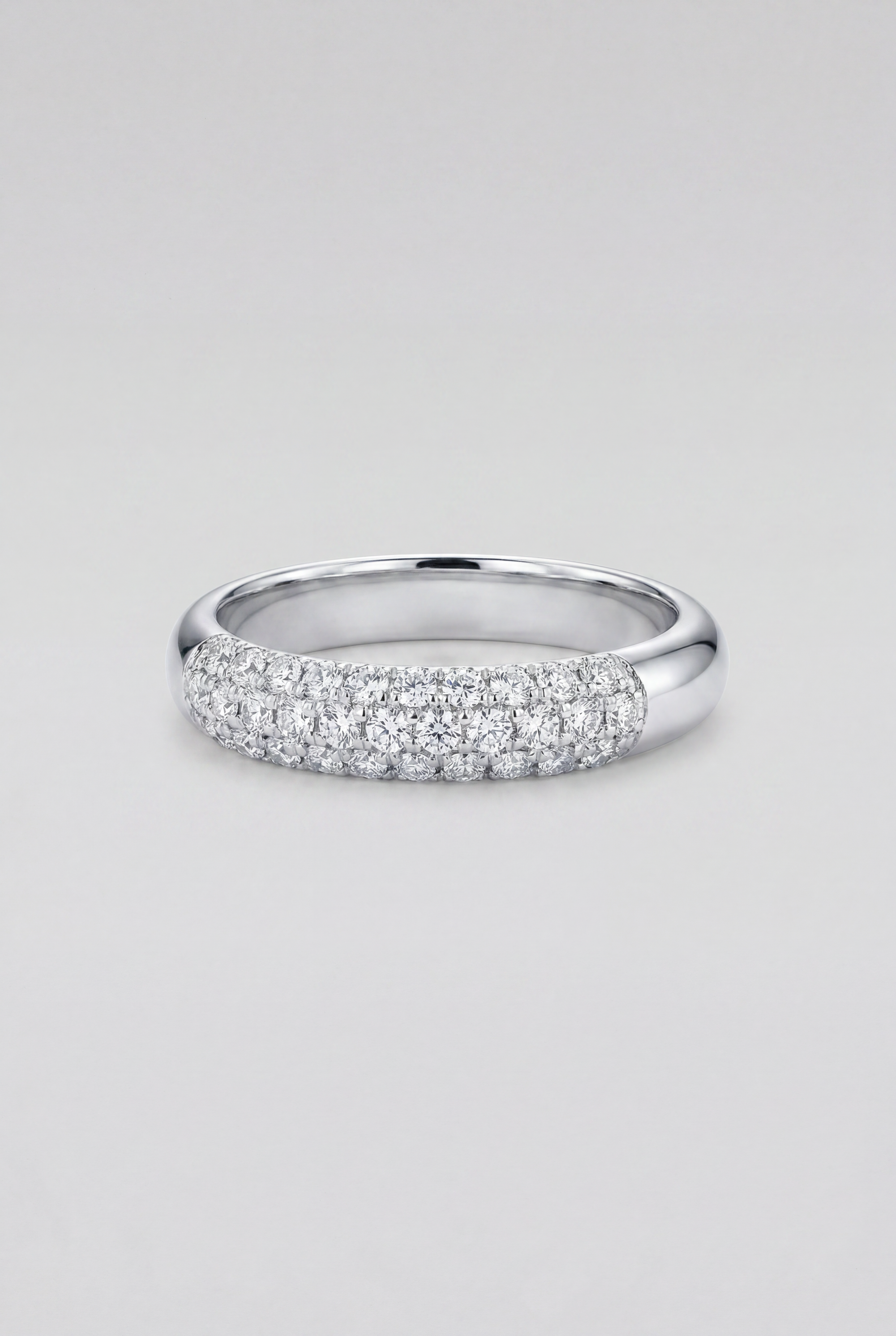 Anillo de diamantes y oro blanco Triple Pavé Nebredi