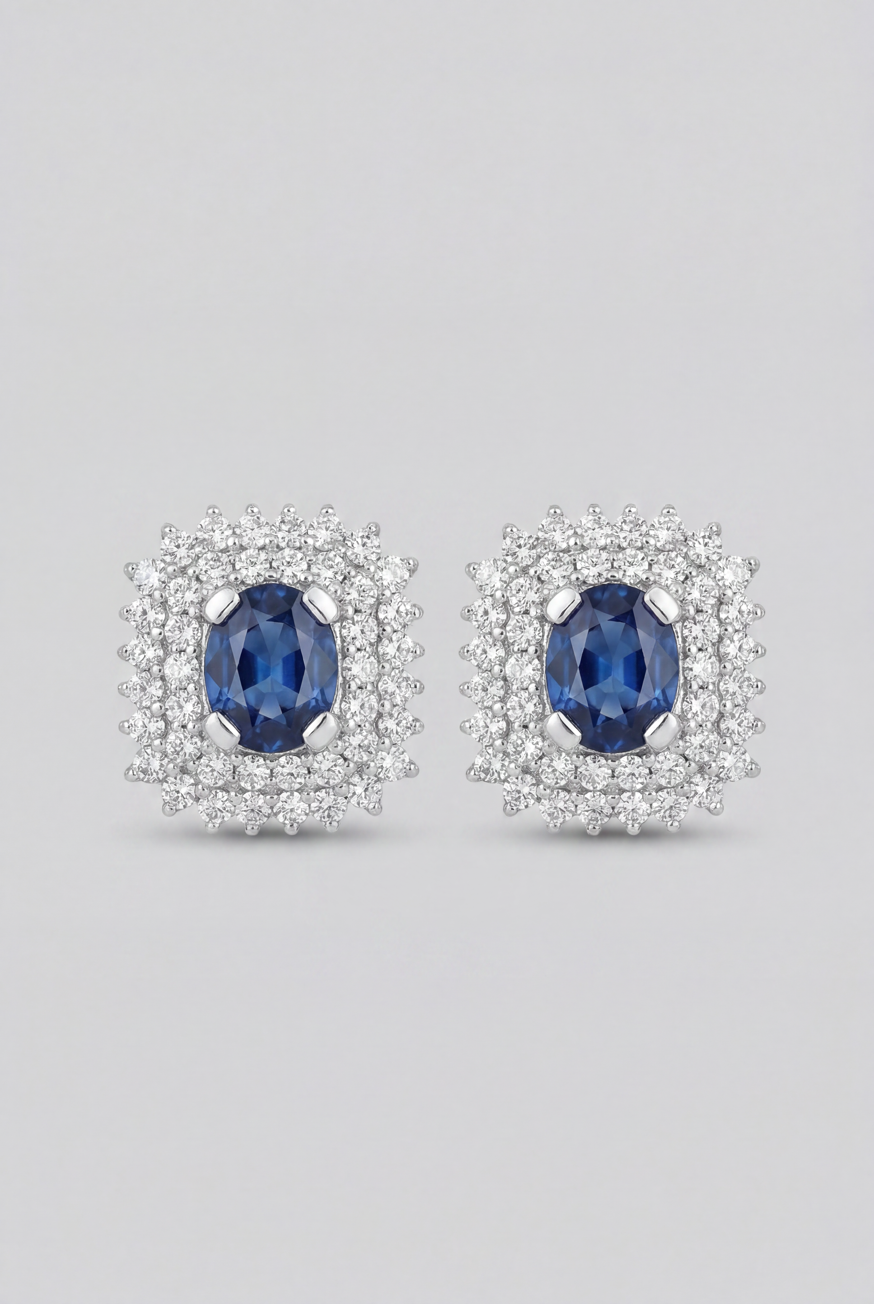 Pendientes de diamantes, zafiros azules y oro blanco Rosetón Doble Orla Lattari