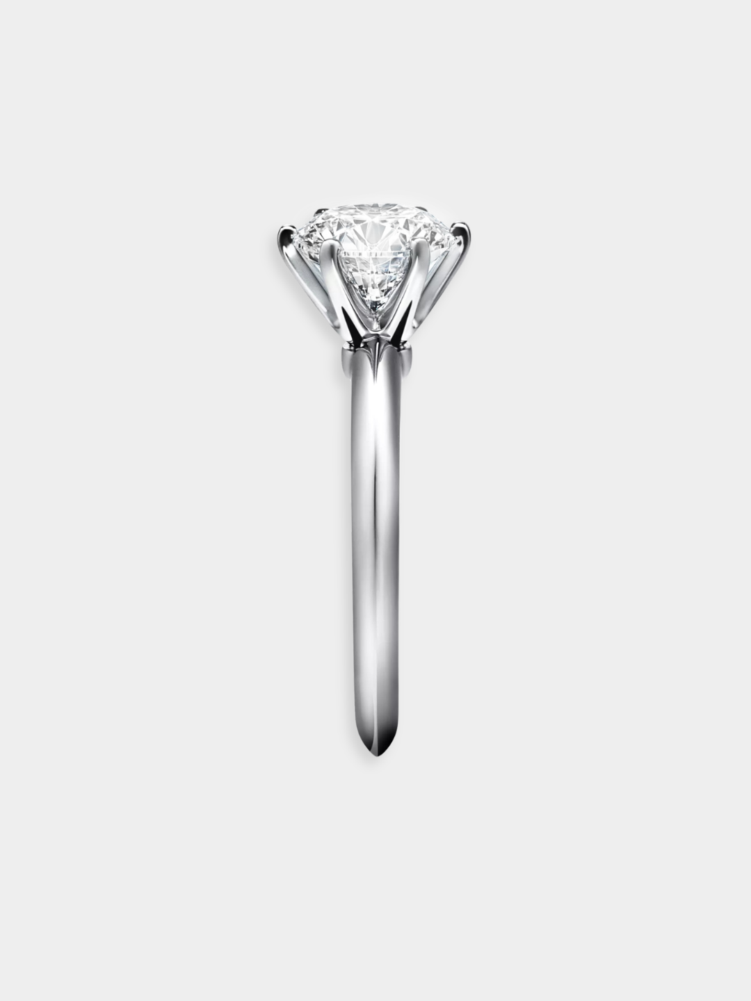 Anillo Solitario de Oro Blanco con Diamante de 6 Garras | Corona