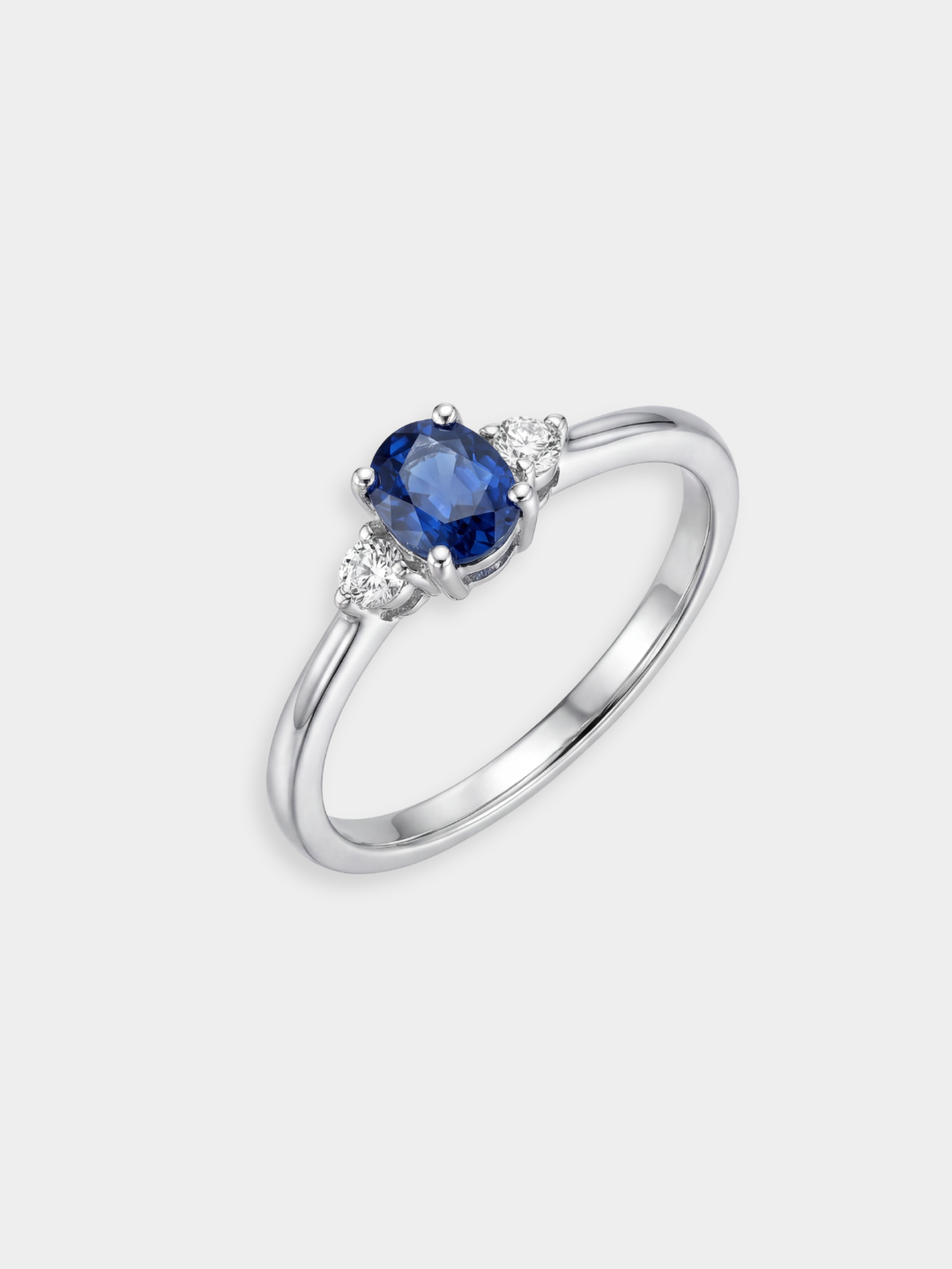 Anillo Trilogy de Oro Blanco con Zafiro Azul y Diamantes | Ibleos